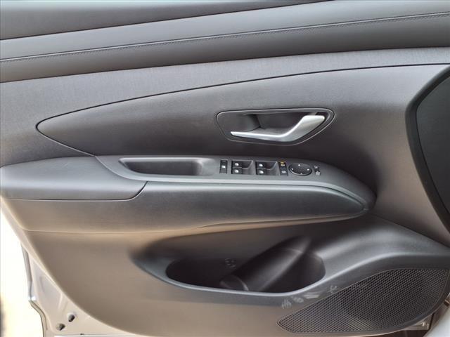 2025 Hyundai TUCSON Hybrid Vehicle Photo in Peoria, IL 61615