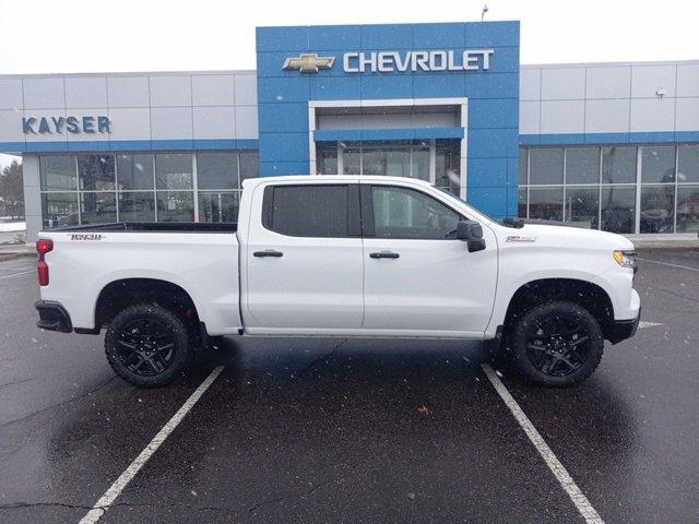 2024 Chevrolet Silverado 1500 Vehicle Photo in SAUK CITY, WI 53583-1301