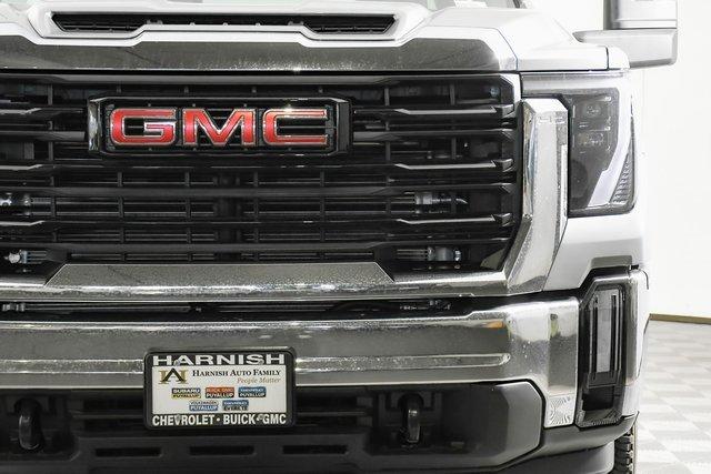 2024 GMC Sierra 2500 HD Vehicle Photo in PUYALLUP, WA 98371-4149