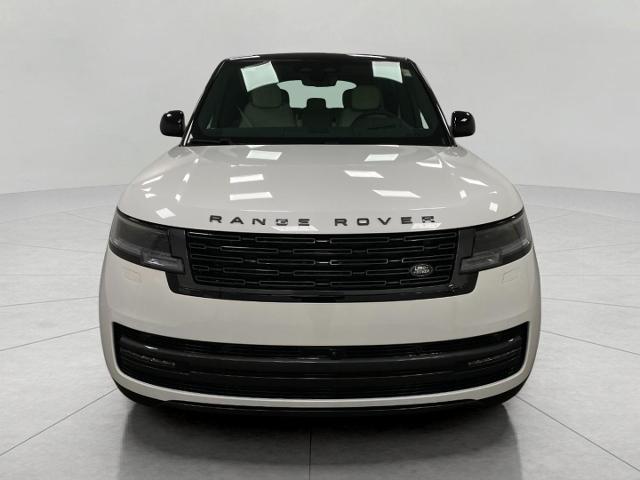 2025 Range Rover Vehicle Photo in Appleton, WI 54913