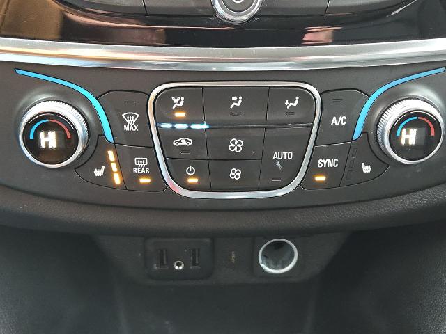 2021 Chevrolet Traverse Vehicle Photo in CROSBY, TX 77532-9157