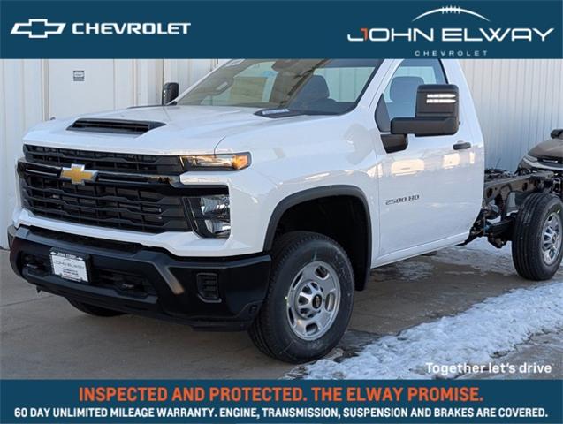 2025 Chevrolet Silverado 2500 HD Vehicle Photo in ENGLEWOOD, CO 80113-6708