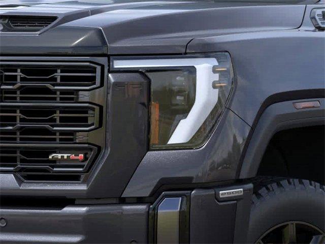 2025 GMC Sierra 2500 HD Vehicle Photo in COLLIERVILLE, TN 38017-9006