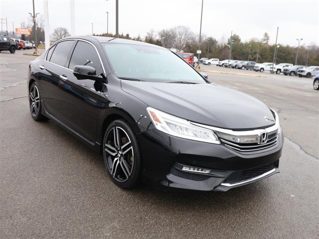 Used 2017 Honda Accord Touring with VIN 1HGCR3F97HA012096 for sale in Alcoa, TN