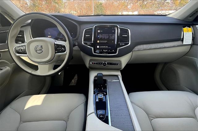 2025 Volvo XC90 Vehicle Photo in Houston, TX 77007