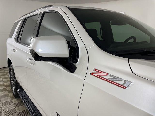 2025 Chevrolet Tahoe Vehicle Photo in PHOENIX, AZ 85014-3381