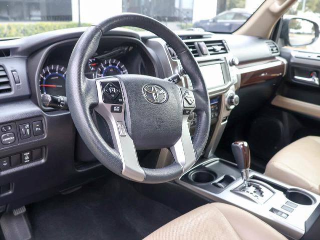 2017 Toyota 4Runner Vehicle Photo in Dallas, TX 75209