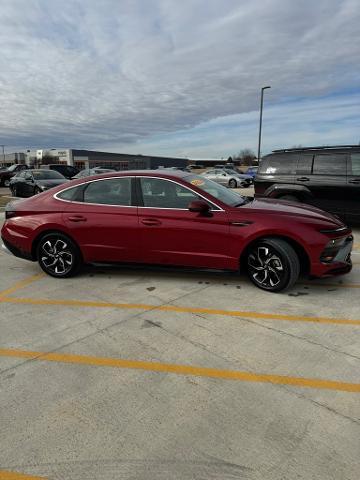 2024 Hyundai SONATA Vehicle Photo in Peoria, IL 61615