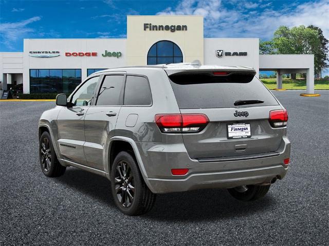 2022 Jeep Grand Cherokee WK Vehicle Photo in ROSENBERG, TX 77471