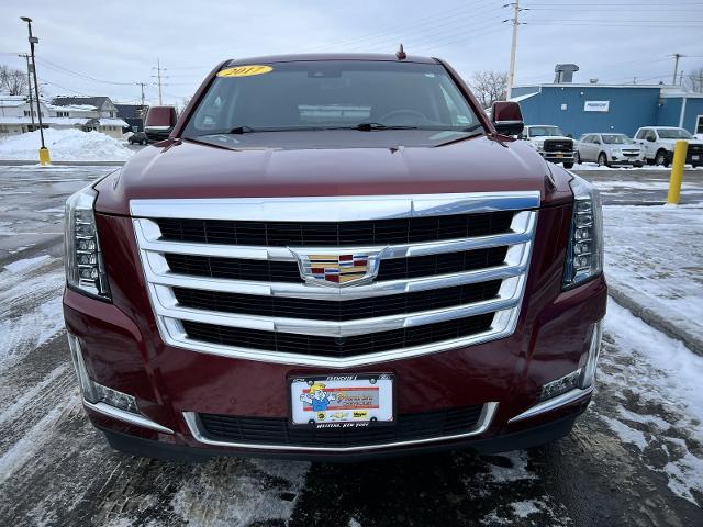 2017 Cadillac Escalade Vehicle Photo in MASSENA, NY 13662-2255