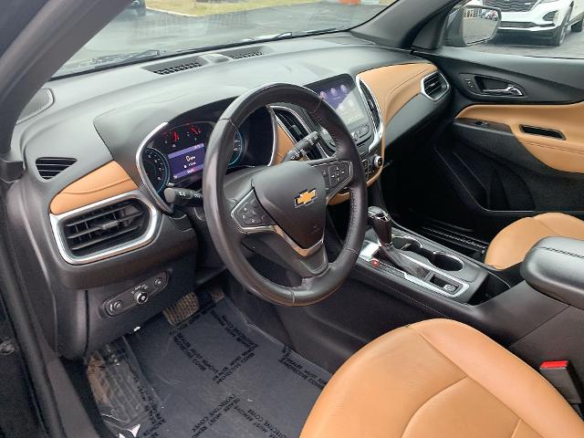 2019 Chevrolet Equinox Vehicle Photo in MOON TOWNSHIP, PA 15108-2571