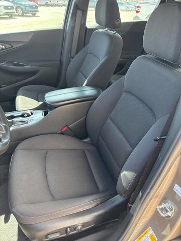 2022 Chevrolet Malibu Vehicle Photo in Winslow, AZ 86047-2439
