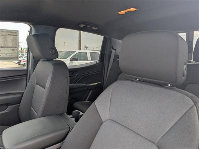 2025 Chevrolet Colorado Vehicle Photo in ENGLEWOOD, CO 80113-6708