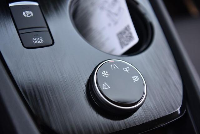 2025 Nissan Rogue Vehicle Photo in Ballwin, MO 63011