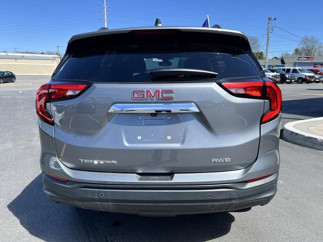 2021 GMC Terrain Vehicle Photo in MASSENA, NY 13662-2255