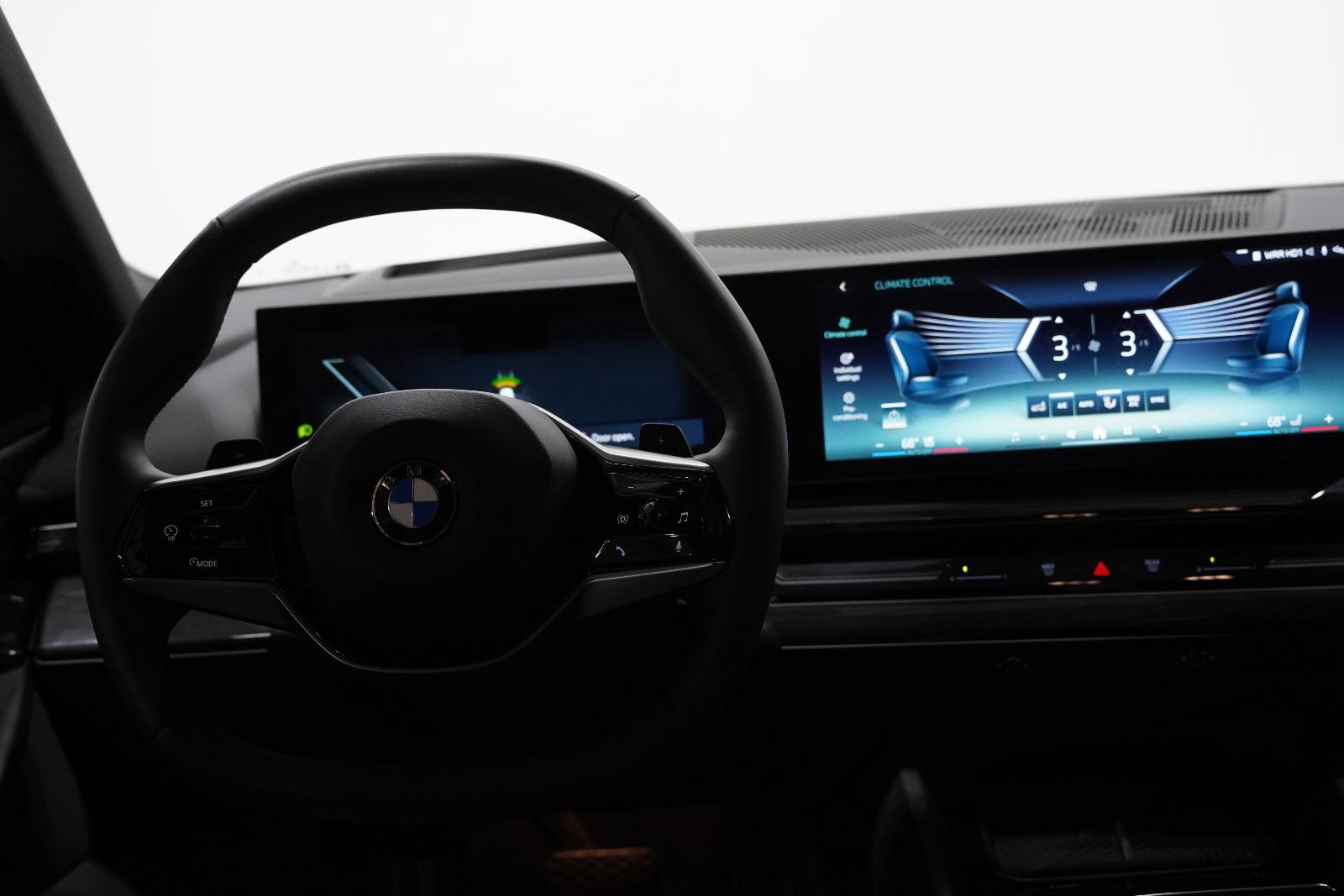 2024 BMW 530i xDrive Vehicle Photo in GRAPEVINE, TX 76051