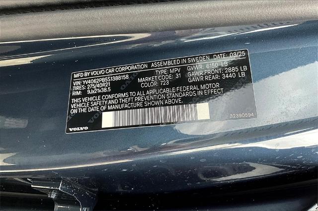 2025 Volvo XC90 Vehicle Photo in Houston, TX 77007