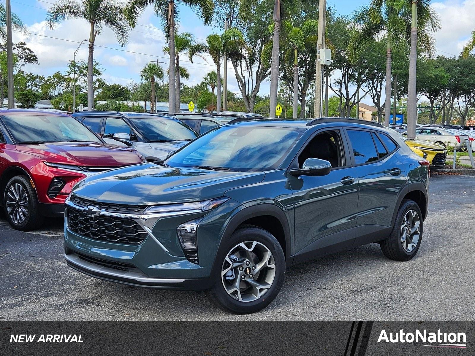 2025 Chevrolet Trax Vehicle Photo in GREENACRES, FL 33463-3207