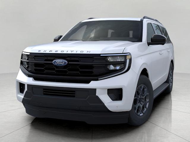2025 Ford Expedition Vehicle Photo in Green Bay, WI 54304