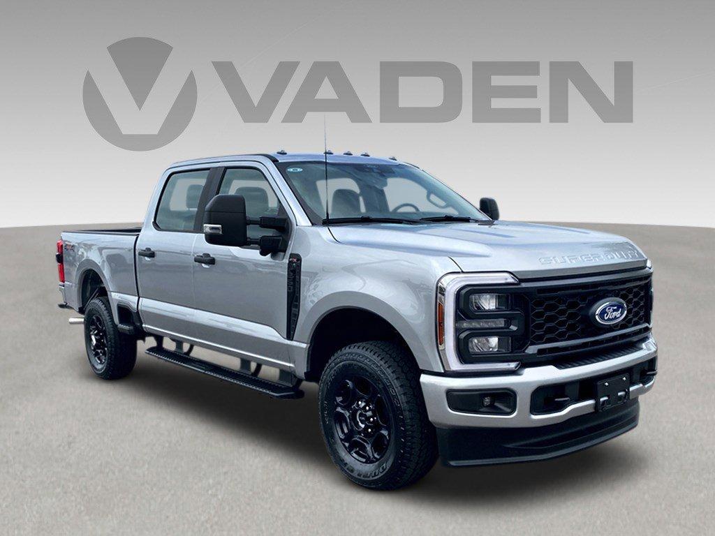 2024 Ford Super Duty F-250 SRW Vehicle Photo in SAVANNAH, GA 31406-4513