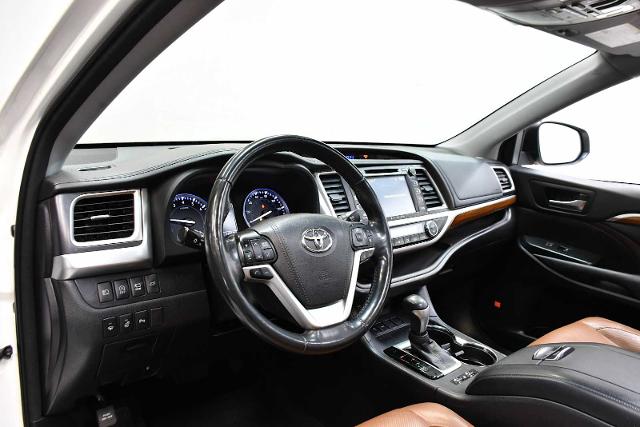 2018 Toyota Highlander Vehicle Photo in DALLAS, TX 75235