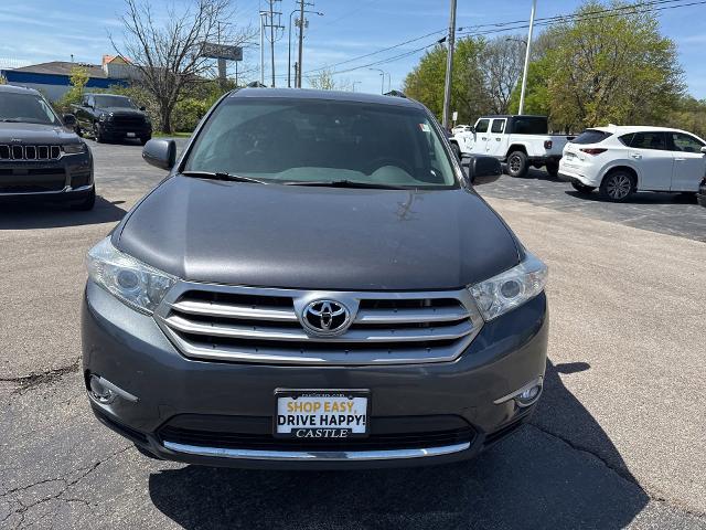 Used 2013 Toyota Highlander Plus with VIN 5TDBK3EHXDS243160 for sale in Elk Grove Village, IL