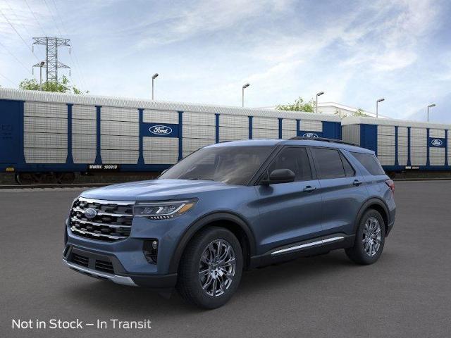 2025 Ford Explorer Vehicle Photo in Neenah, WI 54956