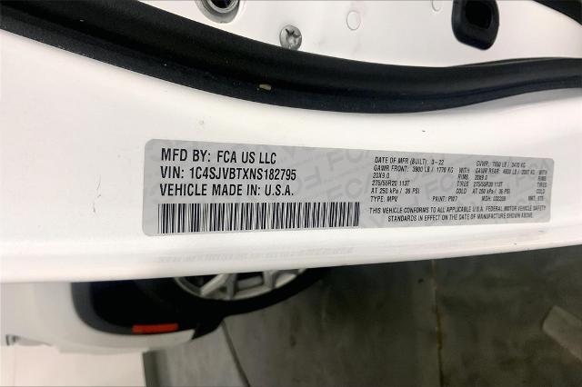 2022 Jeep Wagoneer Vehicle Photo in Kansas City, MO 64114