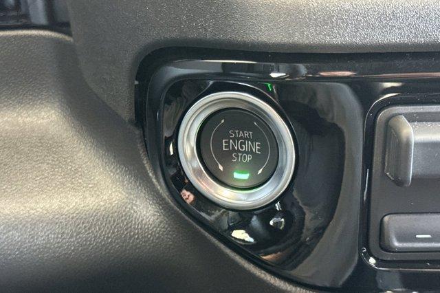 2025 GMC Sierra 1500 Vehicle Photo in STOCKTON, CA 95212-2838