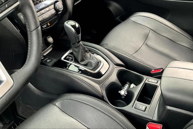 2019 Nissan Rogue Vehicle Photo in Grapevine, TX 76051