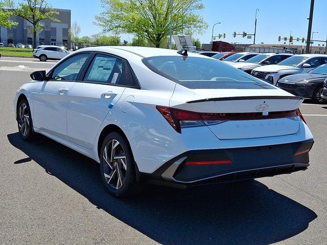 2025 Hyundai ELANTRA Vehicle Photo in Philadelphia, PA 19116