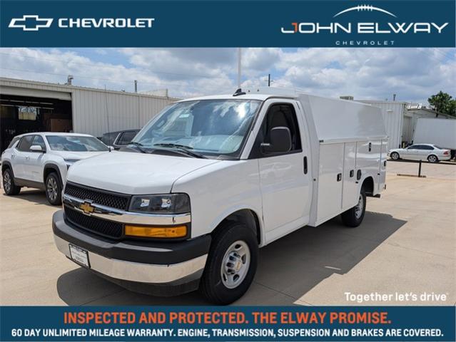 2024 Chevrolet Express Commercial Cutaway Vehicle Photo in ENGLEWOOD, CO 80113-6708