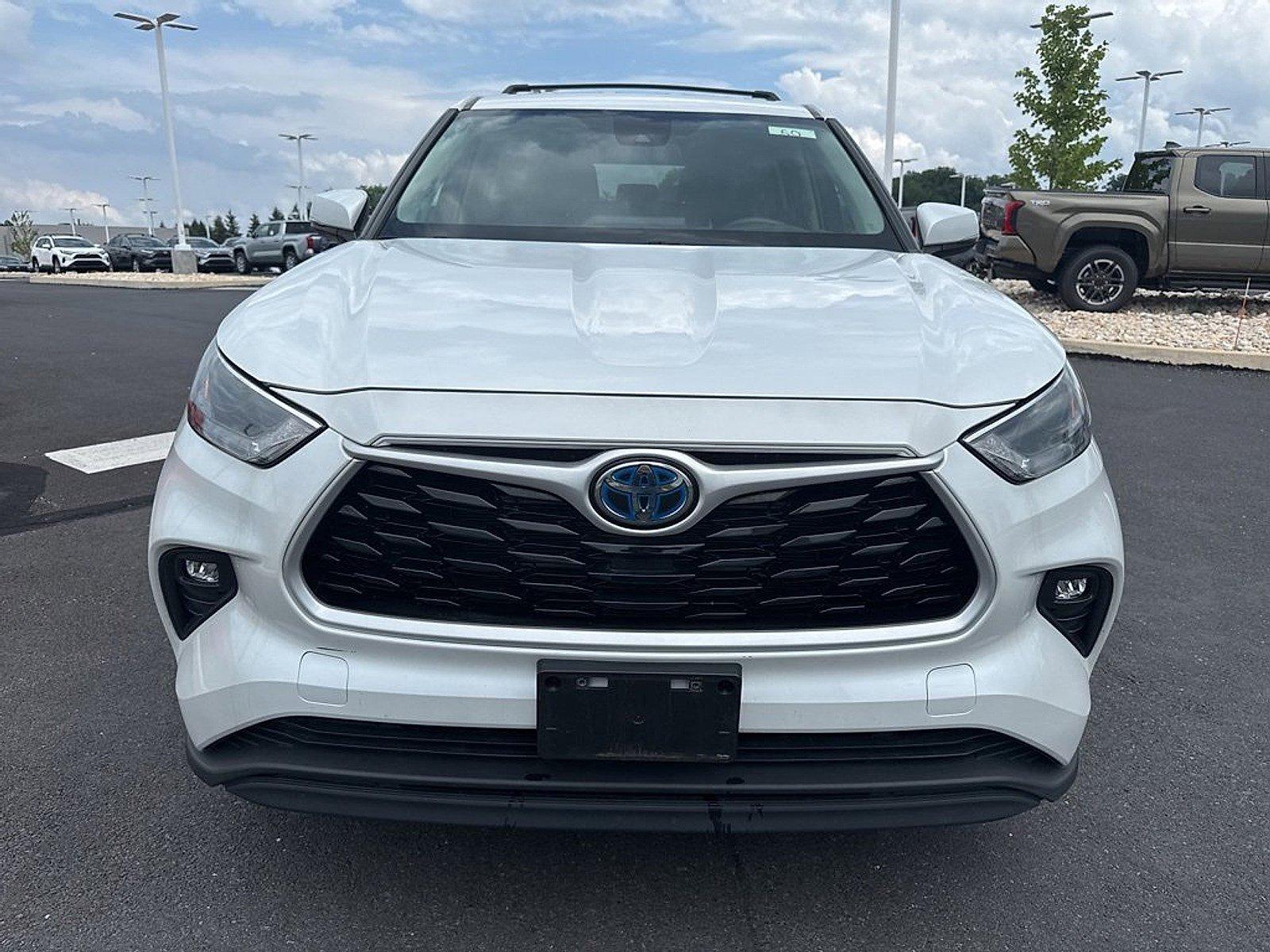 2023 Toyota Highlander Vehicle Photo in Harrisburg, PA 17111