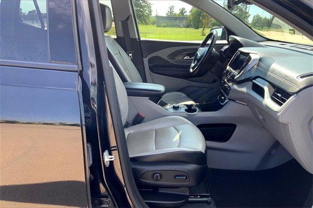 2024 GMC Terrain Vehicle Photo in TOPEKA, KS 66609-0000