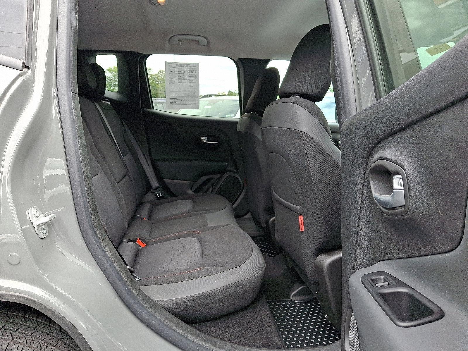 2022 Jeep Renegade Vehicle Photo in Harrisburg, PA 17111