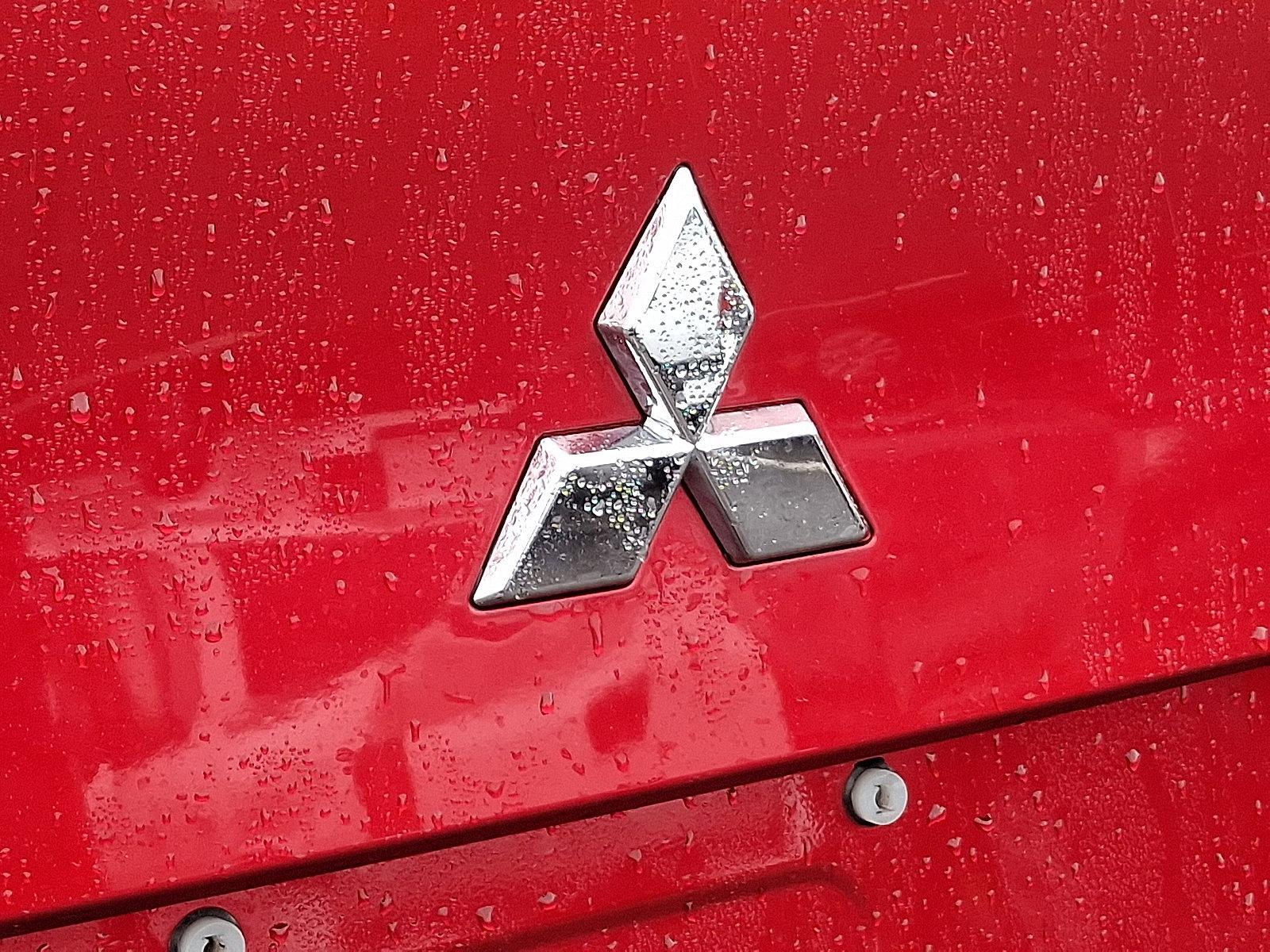 2022 Mitsubishi Outlander Vehicle Photo in Trevose, PA 19053