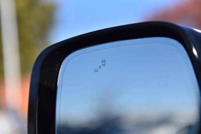 2024 Nissan Armada Vehicle Photo in Ballwin, MO 63011