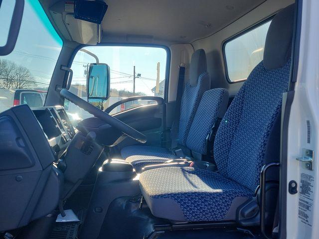 2024 Chevrolet Low Cab Forward 4500 Vehicle Photo in DANBURY, CT 06810-5034