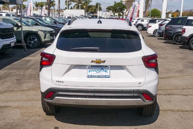 2025 Chevrolet Trax Vehicle Photo in VENTURA, CA 93003-8585