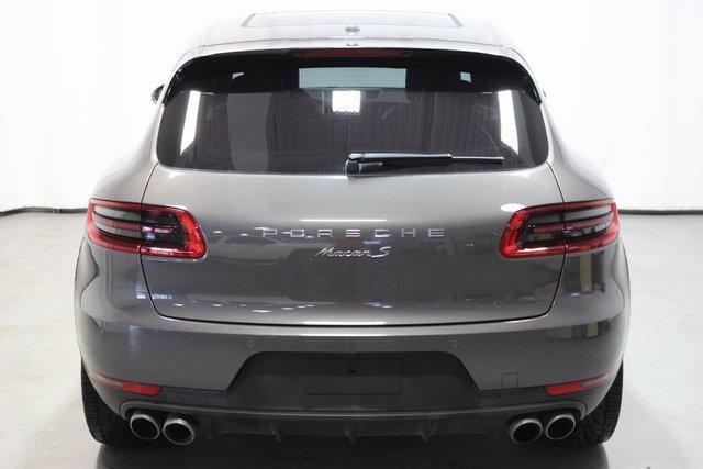 2016 Porsche Macan S photo 10