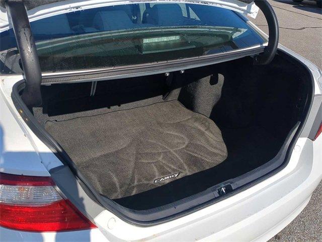 2017 Toyota Camry Vehicle Photo in COLLIERVILLE, TN 38017-9006