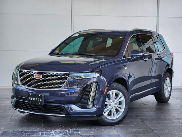 2025 Cadillac XT6 Vehicle Photo in HOUSTON, TX 77079