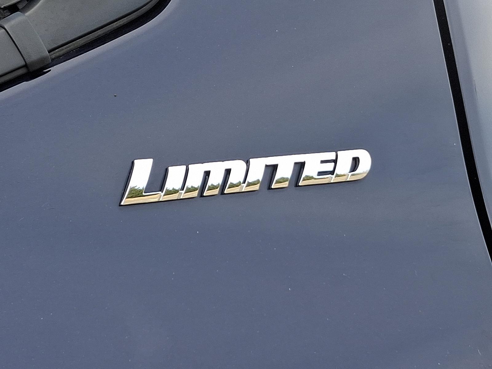 2022 Toyota Tundra 4WD Vehicle Photo in Trevose, PA 19053