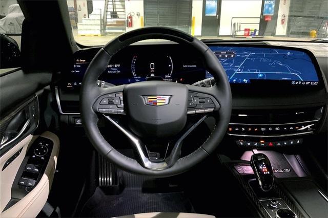 2025 Cadillac CT5 Vehicle Photo in KANSAS CITY, MO 64114-4545