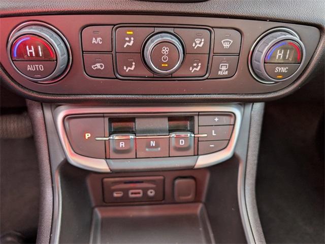 2024 GMC Terrain Vehicle Photo in AURORA, CO 80012-4011