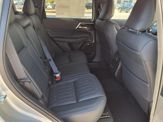 2025 Mitsubishi Outlander Vehicle Photo in Tampa, FL 33612