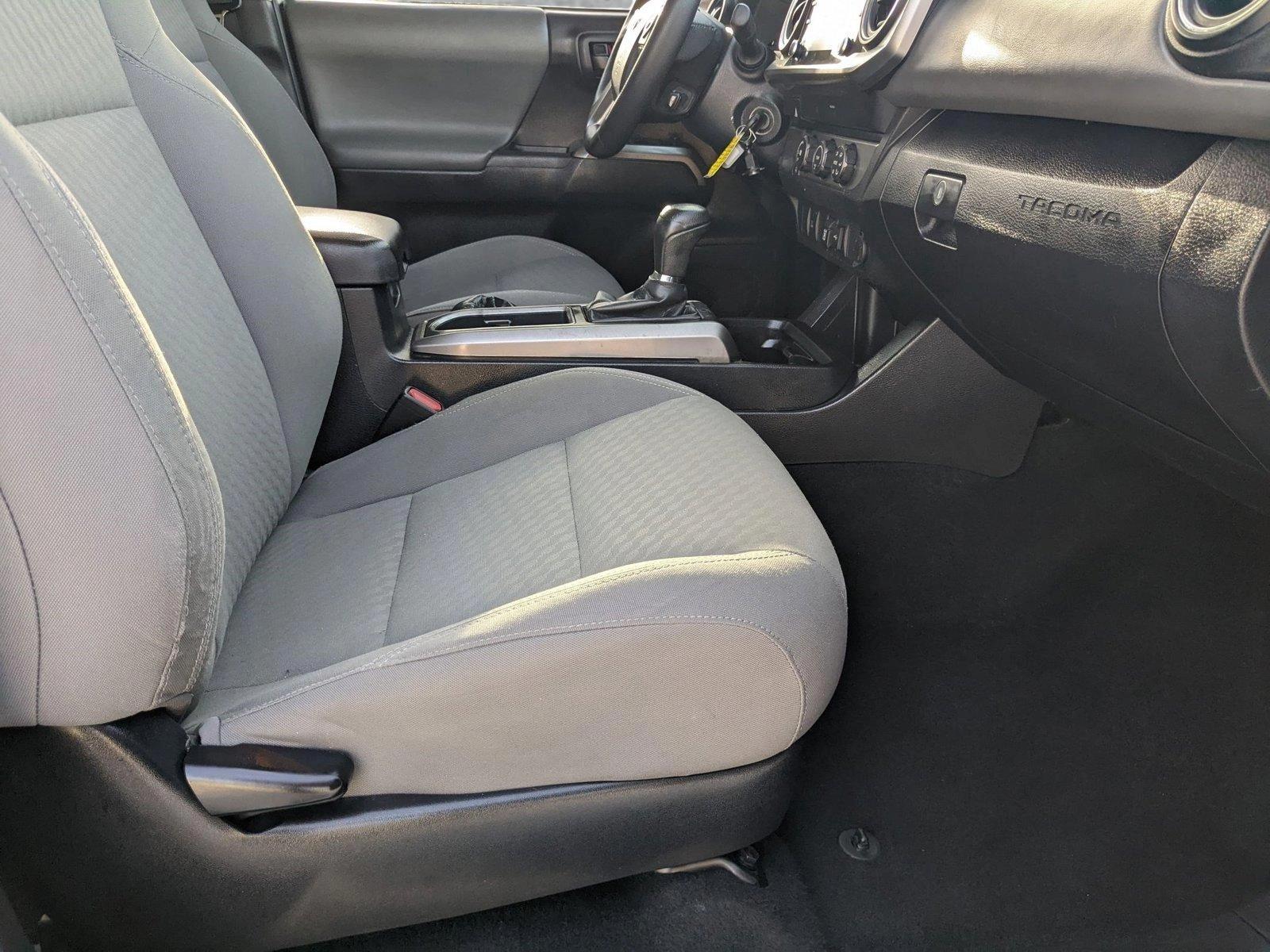 2020 Toyota Tacoma 2WD Vehicle Photo in Davie, FL 33331
