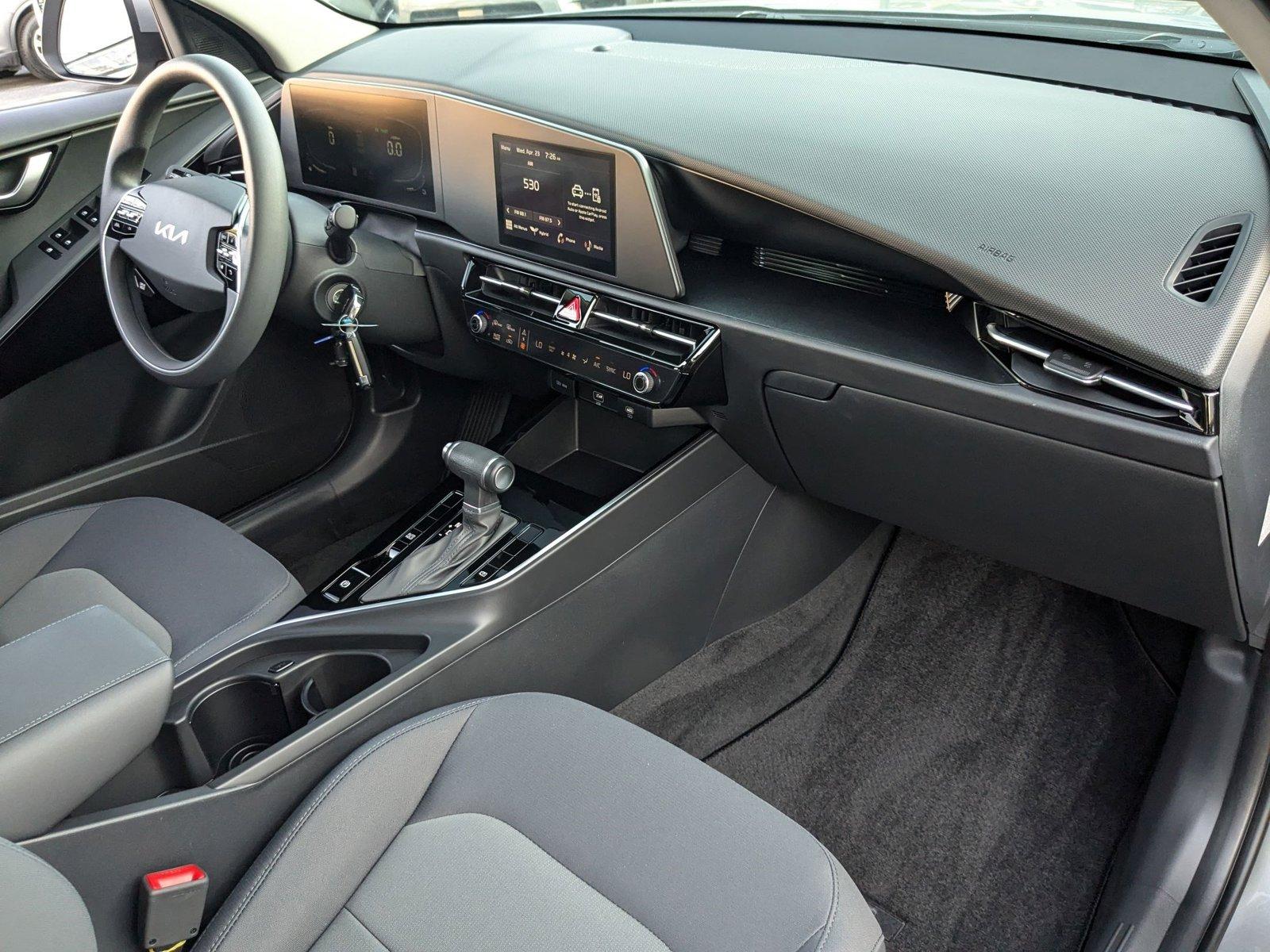 2025 Kia Niro Vehicle Photo in Miami, FL 33135