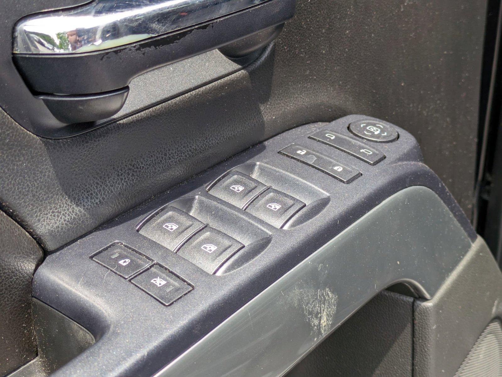 2015 Chevrolet Silverado 1500 Vehicle Photo in ORLANDO, FL 32812-3021