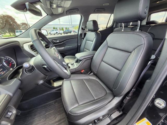 2023 GMC Acadia Vehicle Photo in GREEN BAY, WI 54304-5303